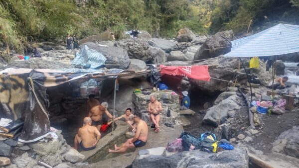 台湾温泉巡り十日目　清泉、錦屏