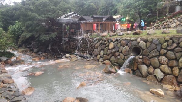 台湾温泉巡り十五日目　行義街
