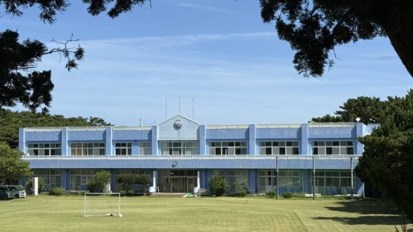 式根島中学校｜Shikinejima Junior High School