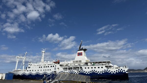 大型客船さるびあ丸の概要、客室、設備、販売品など