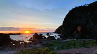季節で変わる！式根島の夕日スポット情報